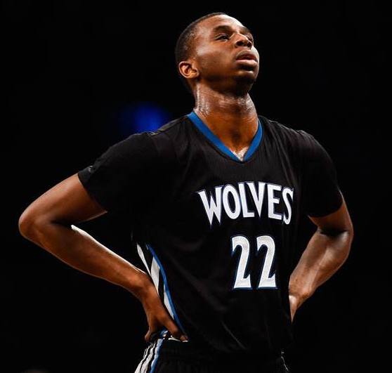 半场战报：汉堡0-1云达不莱梅，斯特奇破门（半场比分：汉堡0-1云达不莱梅，斯特奇先拔头筹）