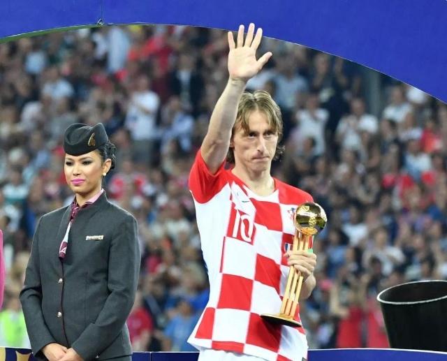 旗鼓相当！桑德兰击败纽卡后双方总战绩打平，各取54场胜利（势均力敌！桑德兰击退纽卡后历史交锋持平，双方各胜54场）