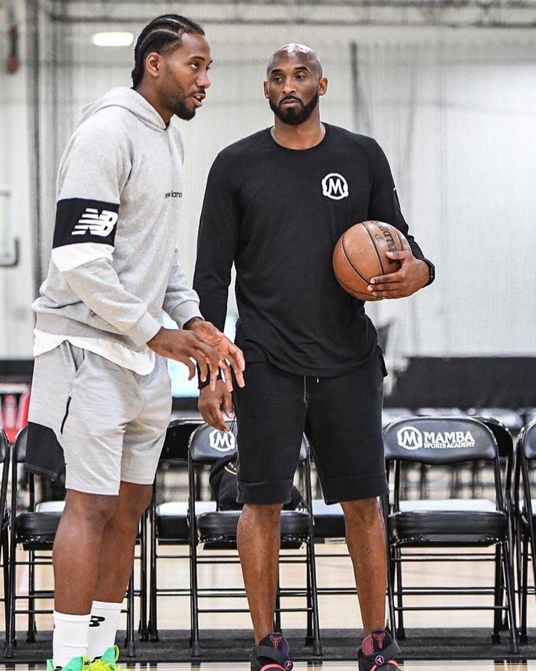 澳超前瞻：墨尔本胜利冲主场首胜，阿德莱德联盼终结客场全败（澳超前瞻：墨尔本胜利剑指主场首捷，阿德莱德联欲止客场连败）