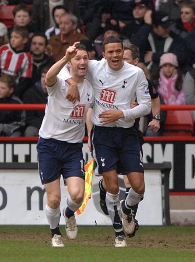 官方：武汉三镇前外援华莱士加盟巴乙升班马庞特普雷塔（官方宣布：武汉三镇前外援华莱士转投巴乙升班马庞特普雷塔）