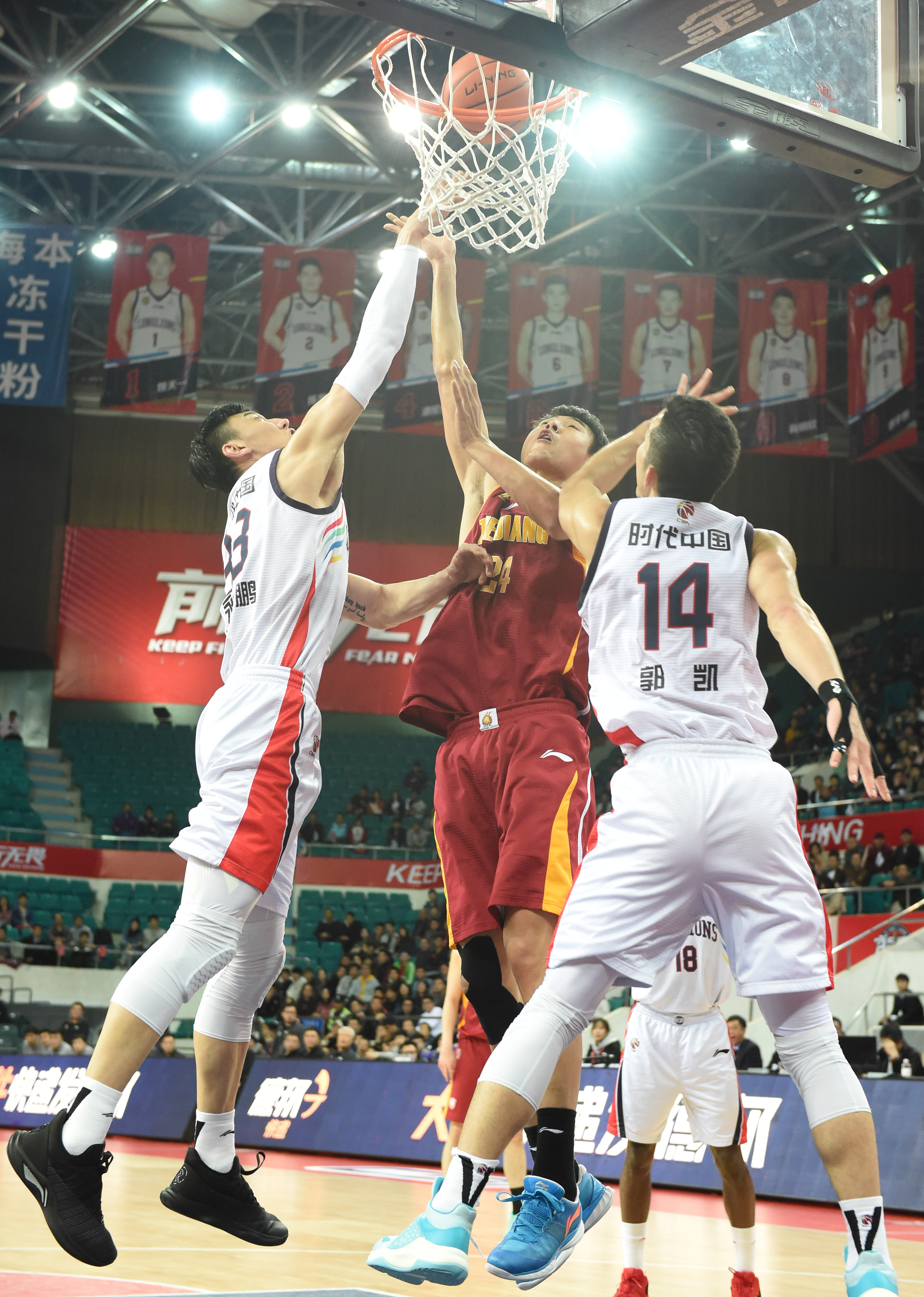 “苏超”“川超”......3分钟盘点各超精彩一脚（3分钟速看苏超、川超等各大联赛的惊艳一脚集锦）