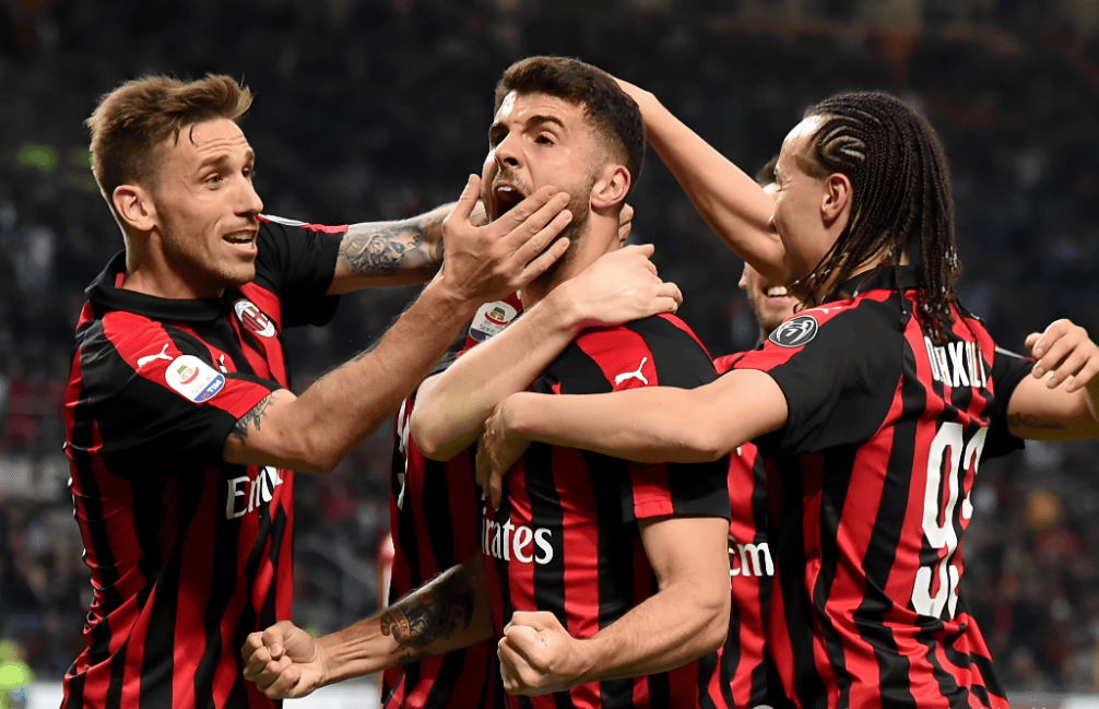 重大突破！VAR将新增角球和第二黄牌复核权限，2026世界杯率先试点（重磅升级：VAR将获角球与第二黄牌复核权，2026年世界杯率先试点）