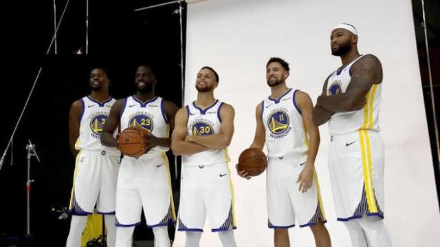 球员在欧青联比赛中遭遇种族歧视，切尔西官方予以谴责（欧青联赛曝出种族歧视事件，切尔西官方严厉谴责）