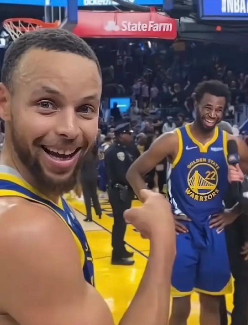 邮报：曼联希望姆伯莫等人对伯恩茅斯后去非洲杯，将进行谈判（邮报：曼联将与各方谈判，盼姆伯莫等人对阵伯恩茅斯后再赴非洲杯）