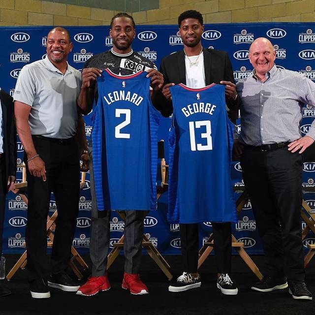 博斯：很惊讶曼城放走阿尔瓦雷斯；我与西蒙尼执教理念相反（博斯：对曼城放走阿尔瓦雷斯感到震惊；我的执教理念与西蒙尼完全相反）