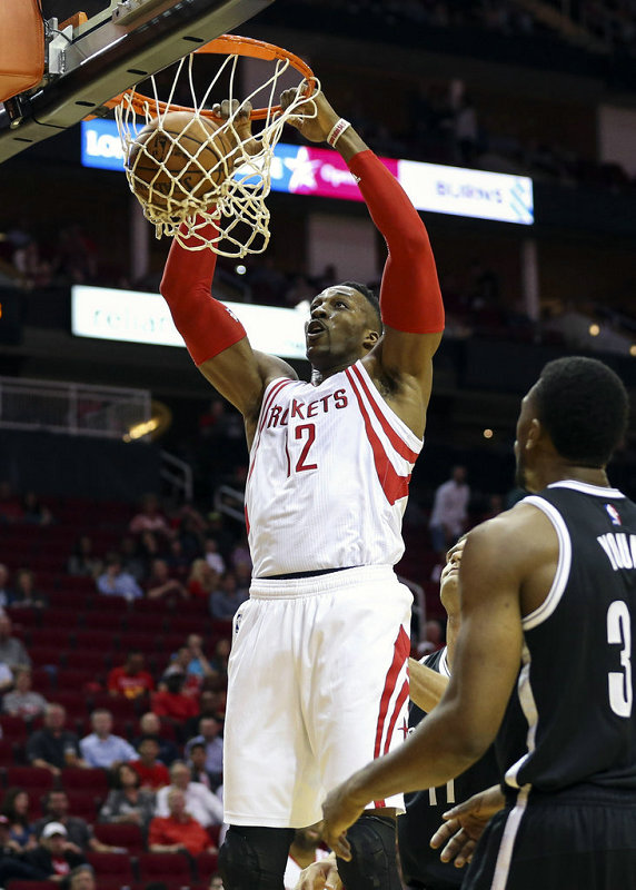 范佩西：温格是我的足球教父；弗格森的管理能力让人惊叹（范佩西：温格如我足坛导师 弗格森的管理才华令人折服）