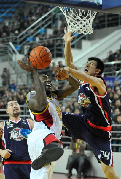 莫雷托：圣地亚哥不想1月离队；阿里萨拉会租借去图卢兹（莫雷托：圣地亚哥无意在一月离队；阿里萨拉将租借赴图卢兹）